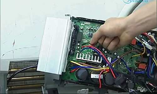 江川美的空调电话是多少